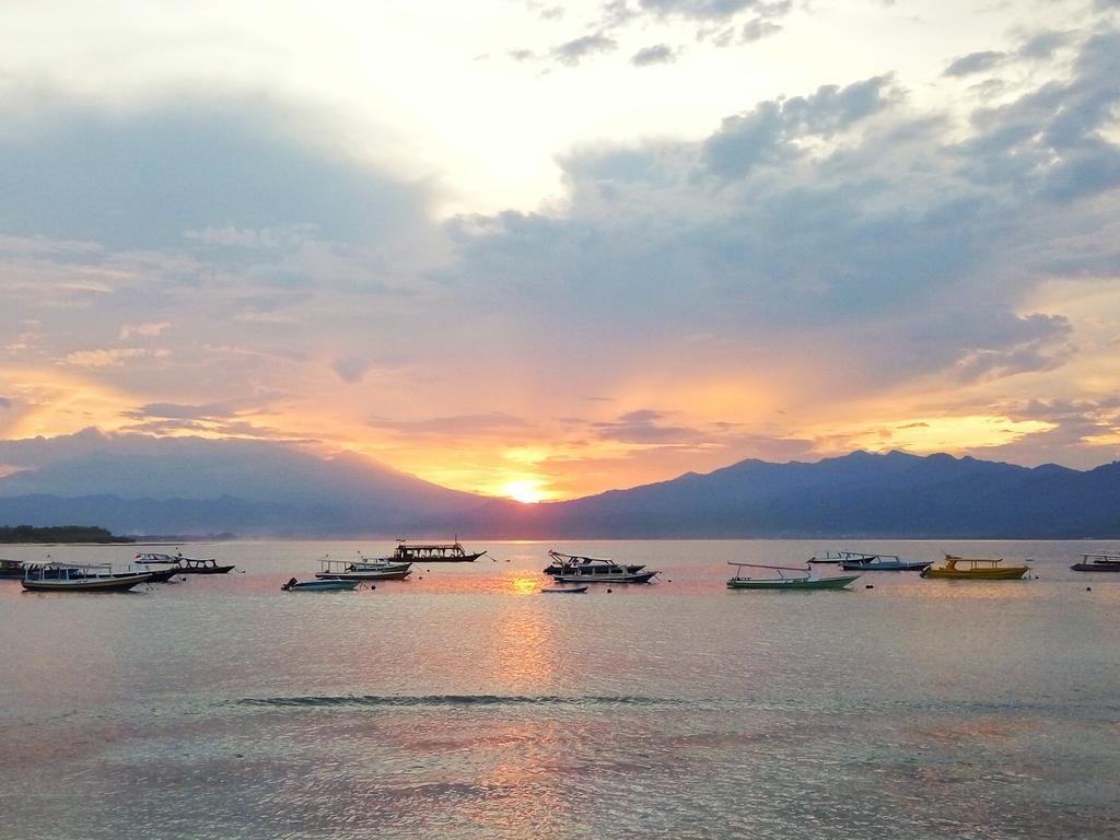 Akalanka Homestay Gili Trawangan Exterior photo