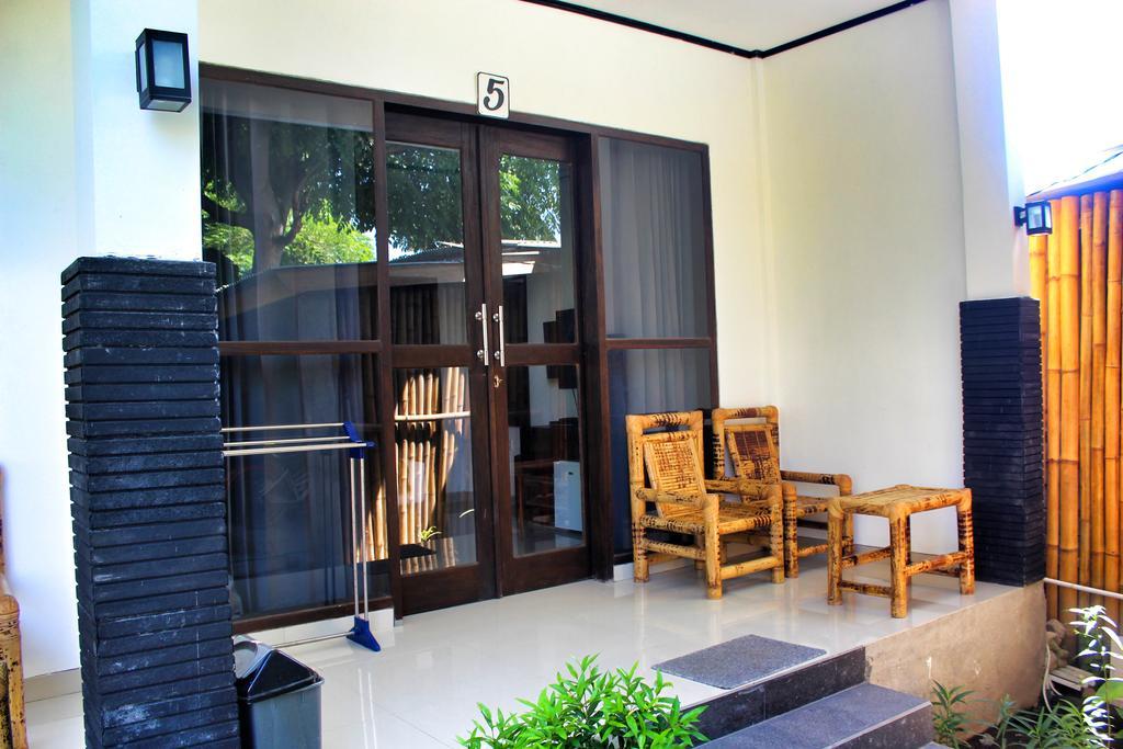 Akalanka Homestay Gili Trawangan Exterior photo